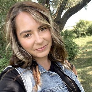 Meet your Posher, Sandee